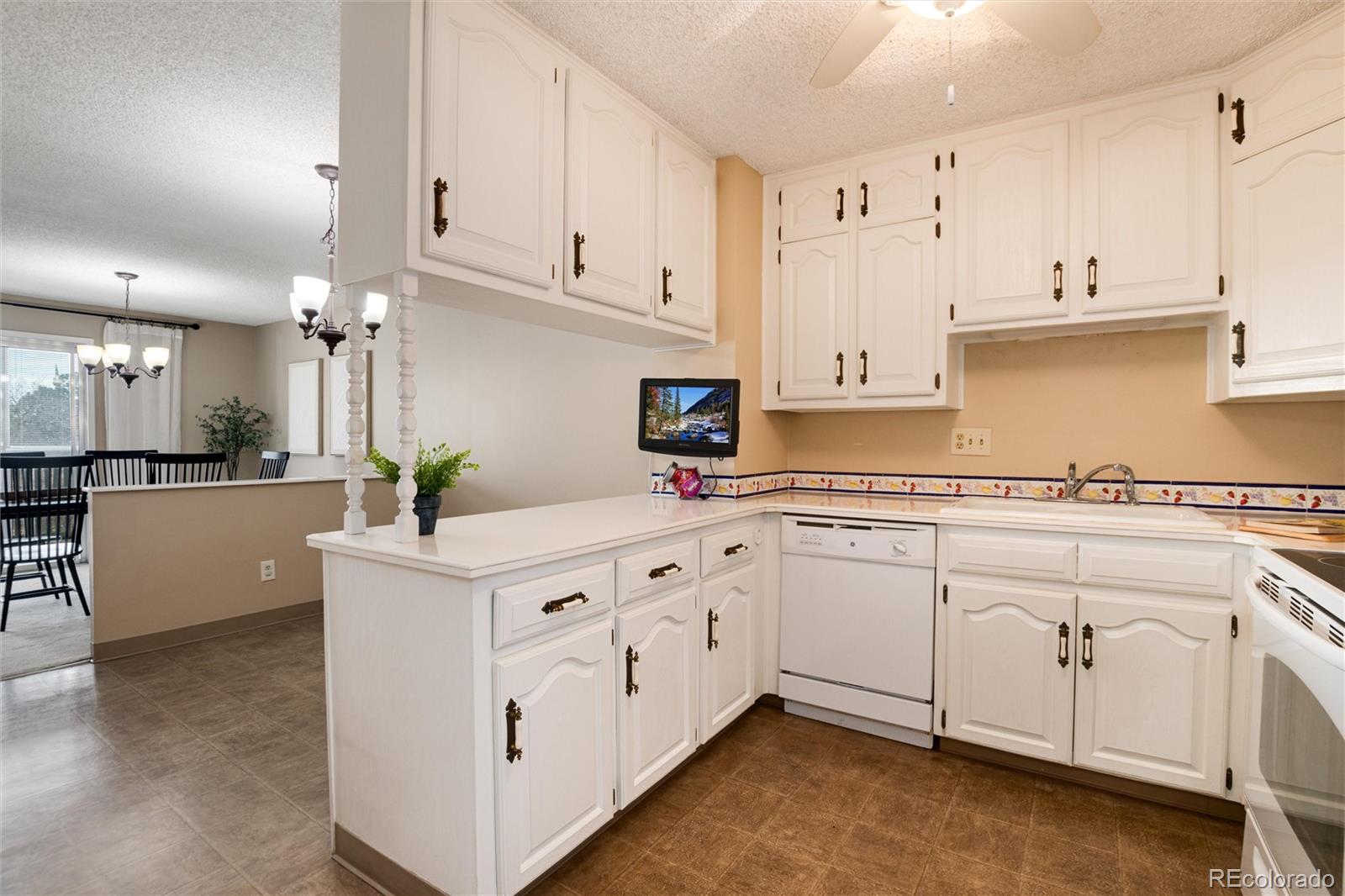 6960 E Girard Avenue Unit: 408