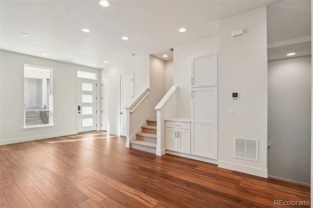 3126 W Bonfils Place