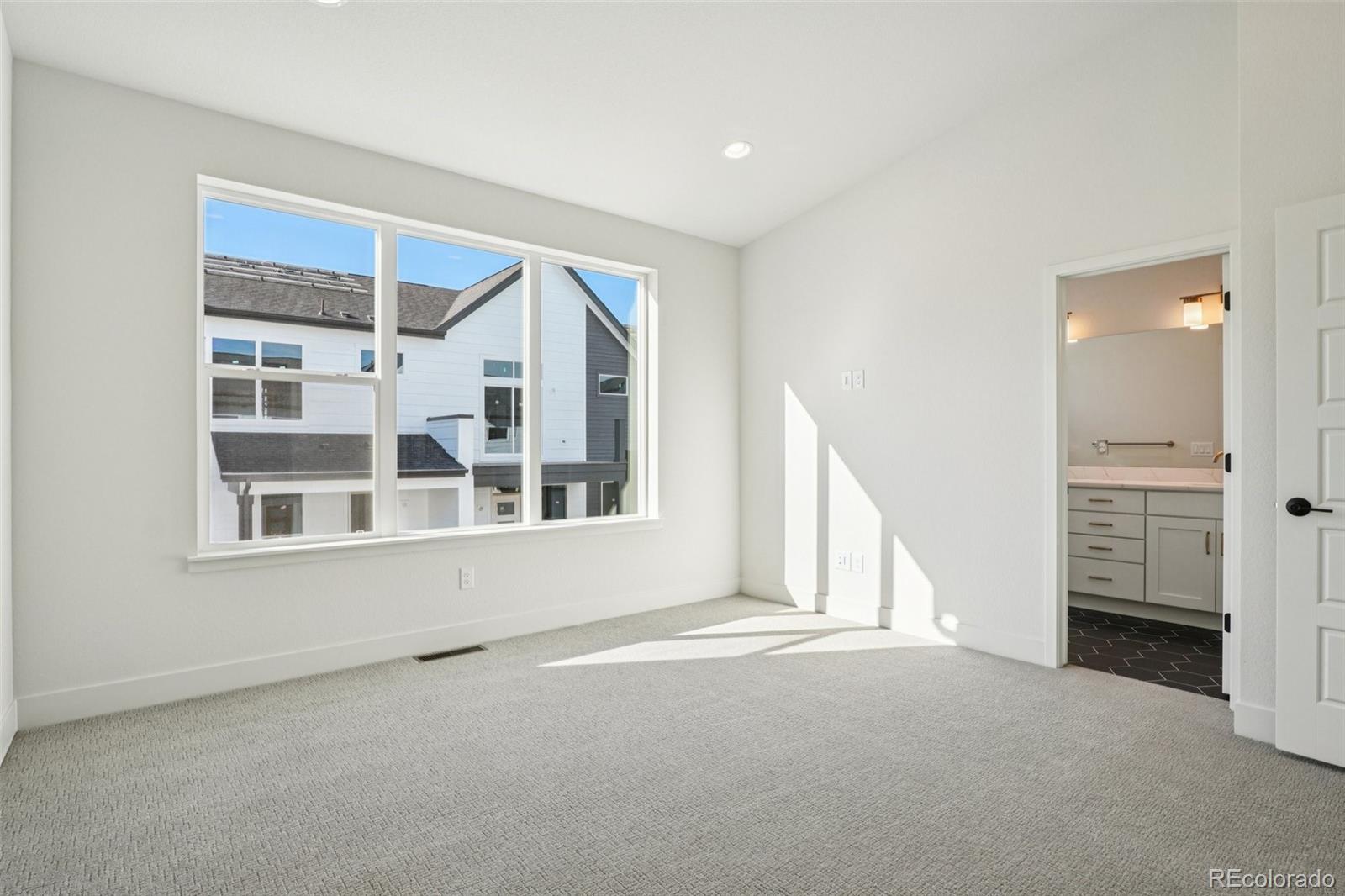 3126 W Bonfils Place
