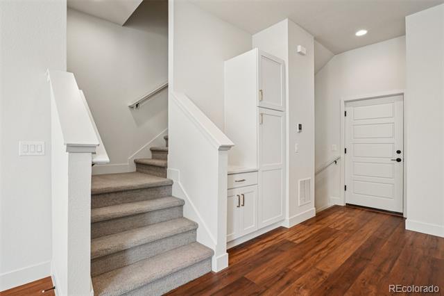3126 W Bonfils Place