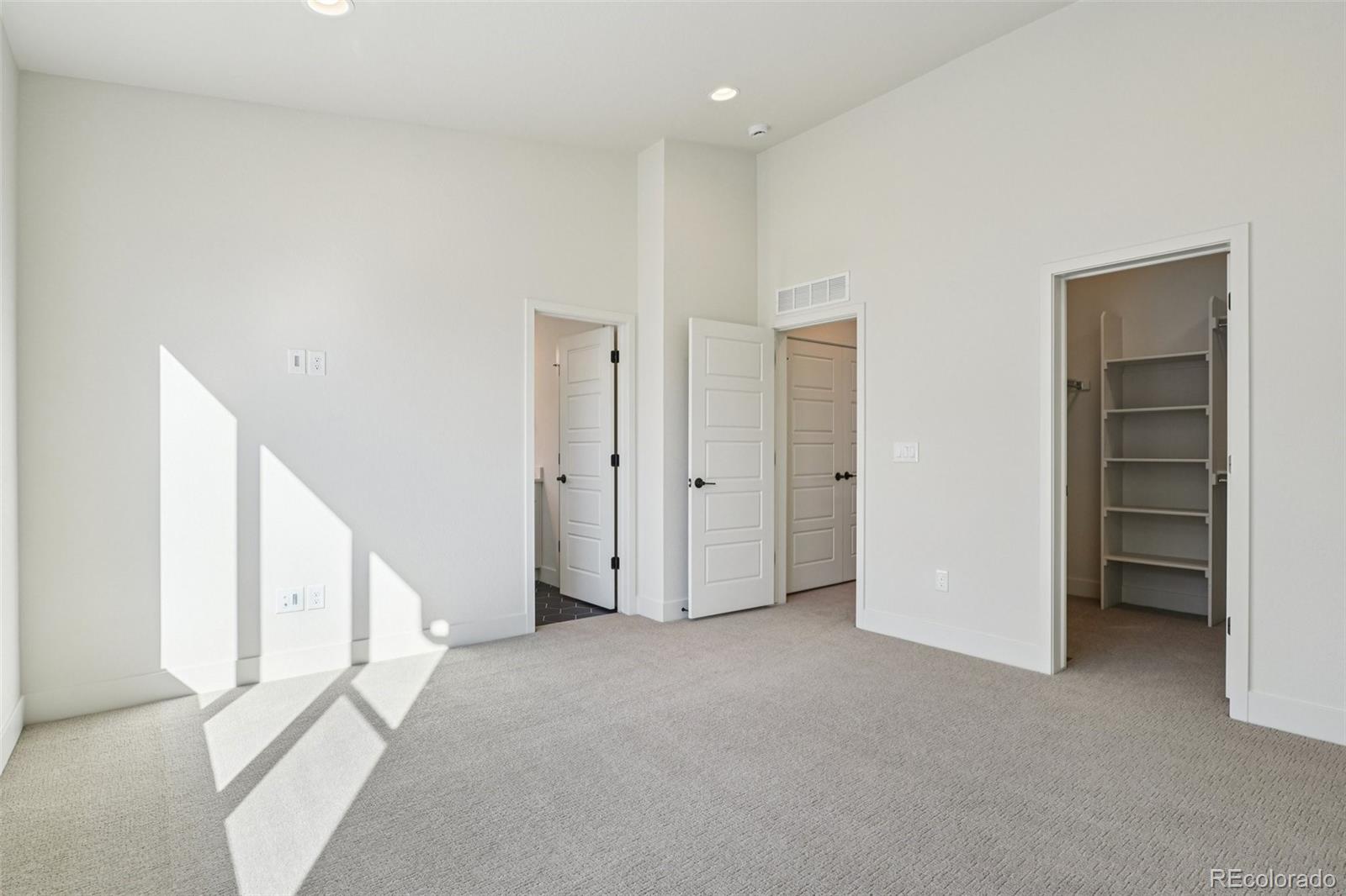 3126 W Bonfils Place