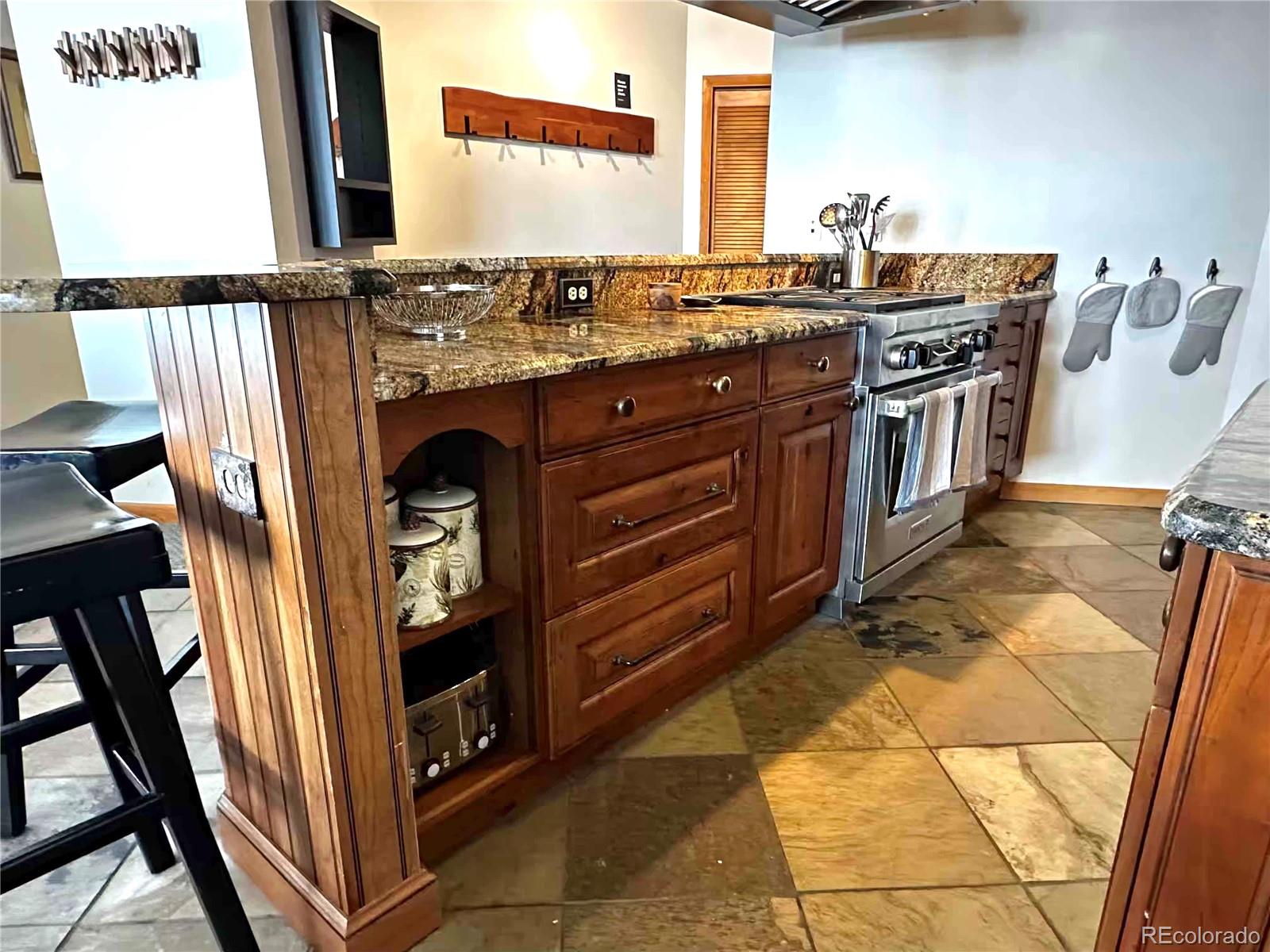 401 Nystrom Lane Unit: 1511