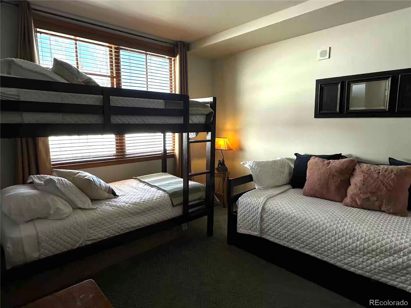 401 Nystrom Lane Unit: 1511