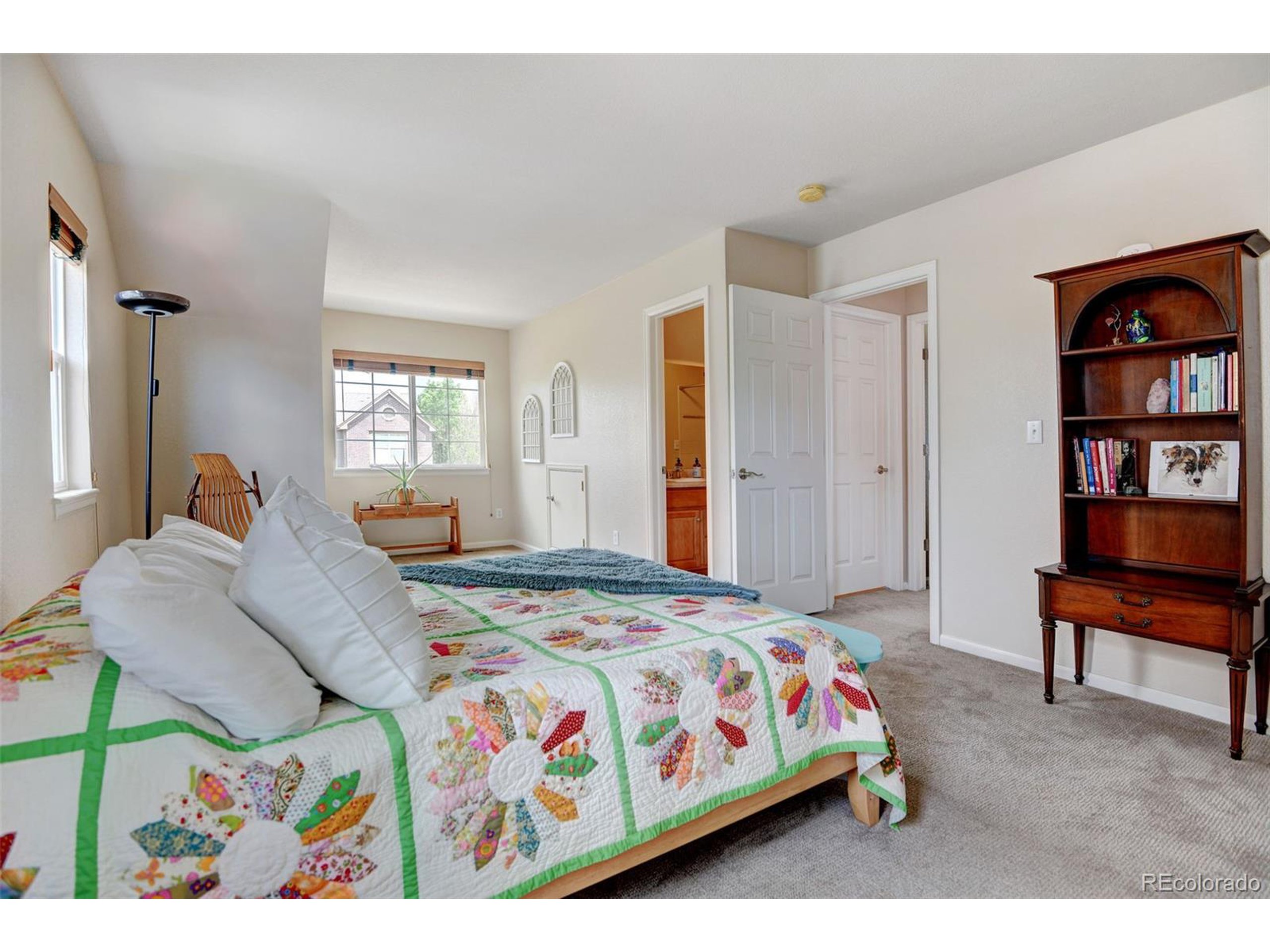 12417 James Ct