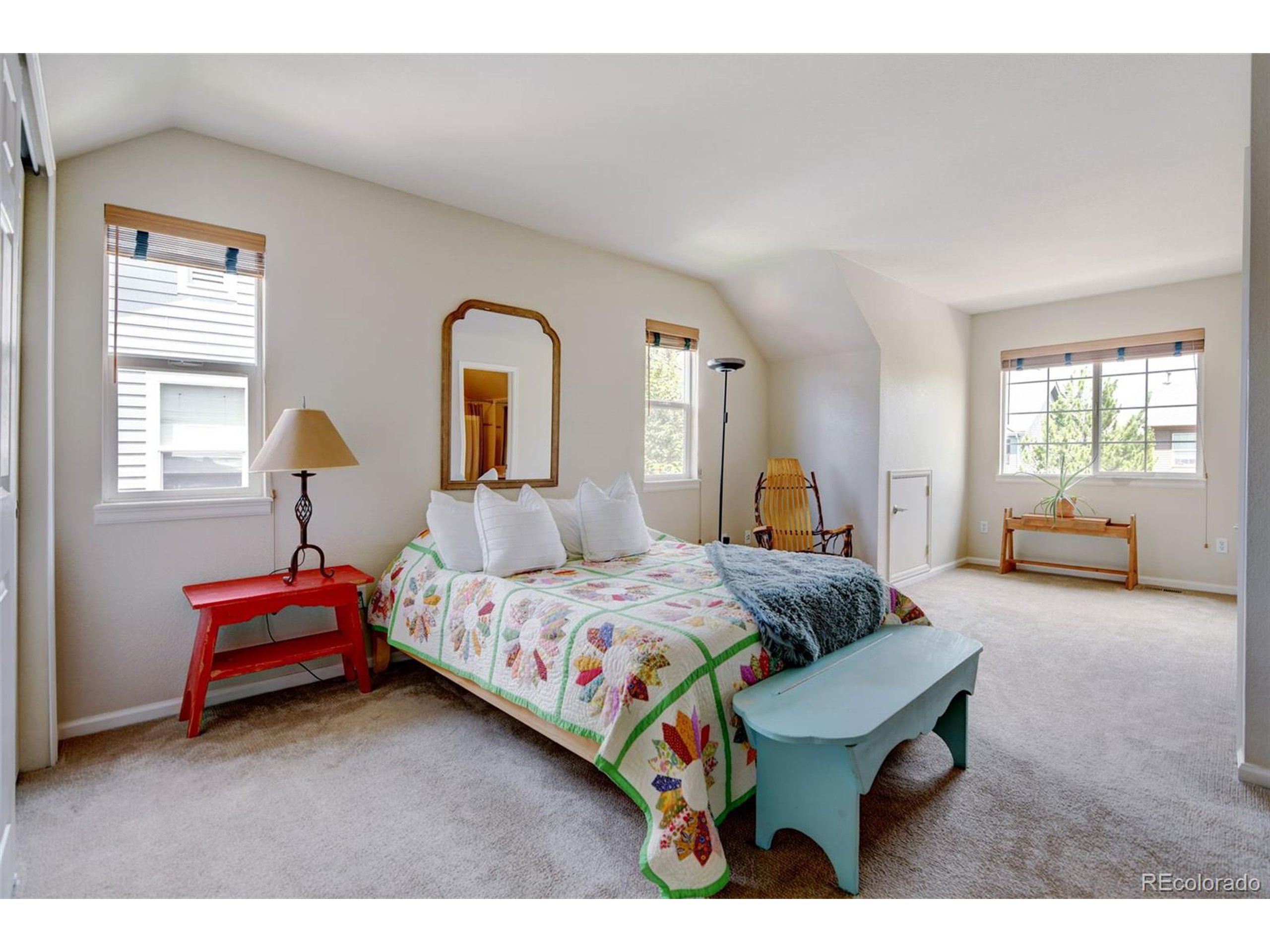 12417 James Ct