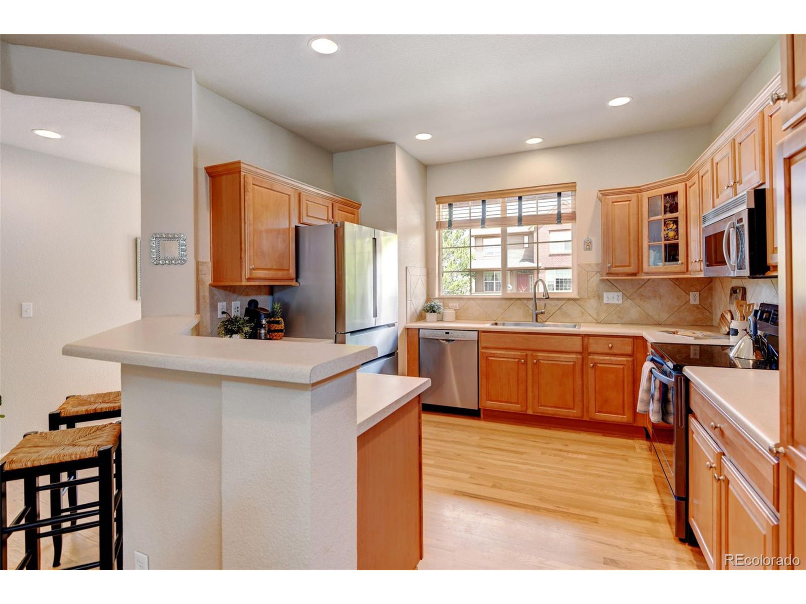 12417 James Ct