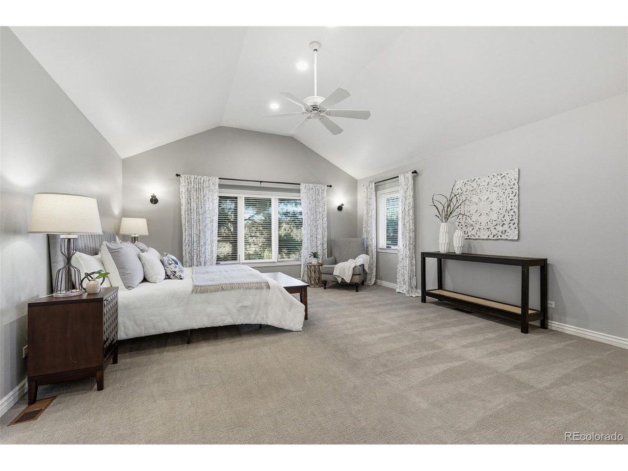 37 Elk Ln