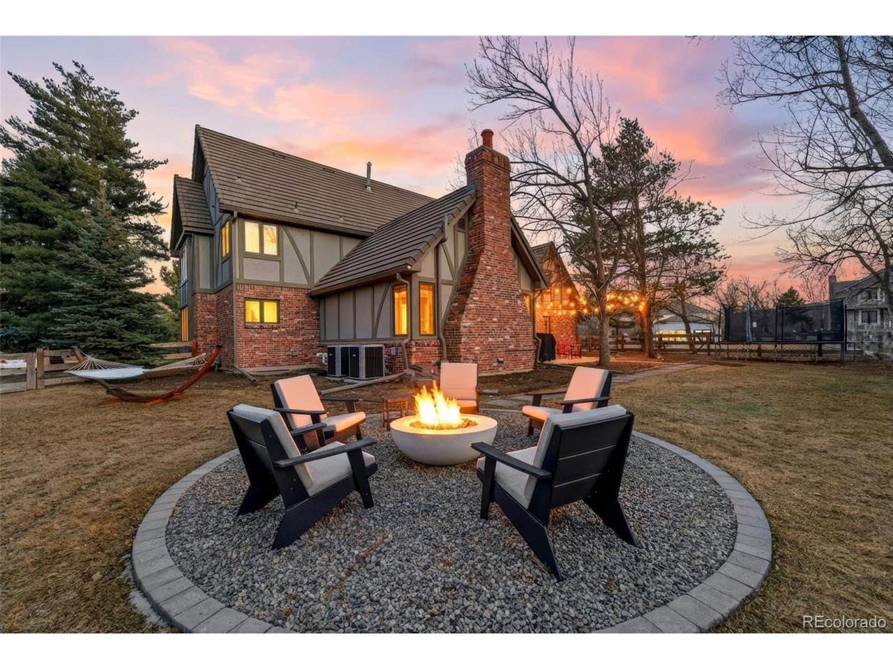37 Elk Ln