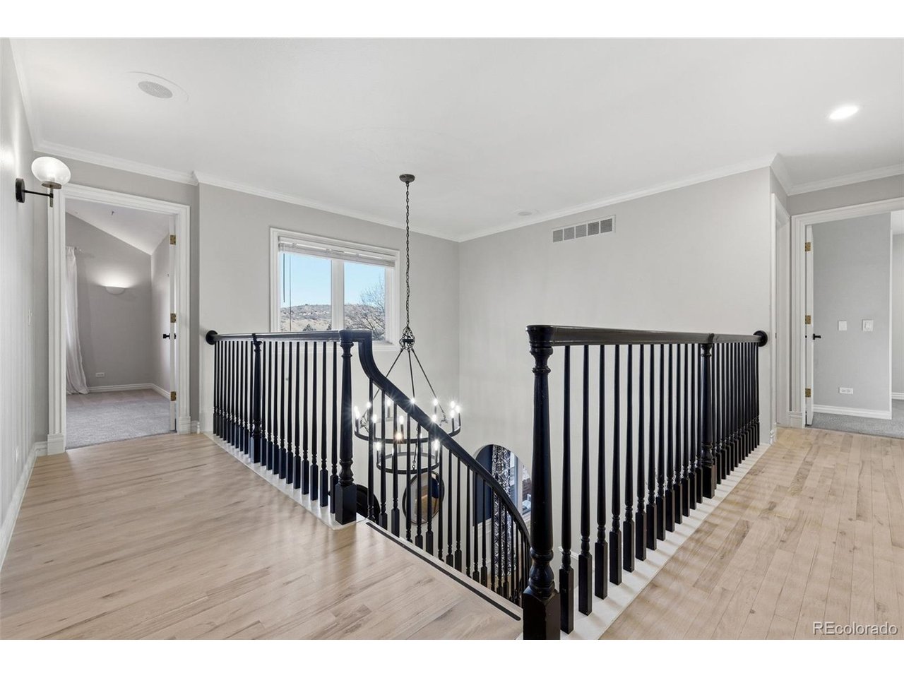 37 Elk Ln