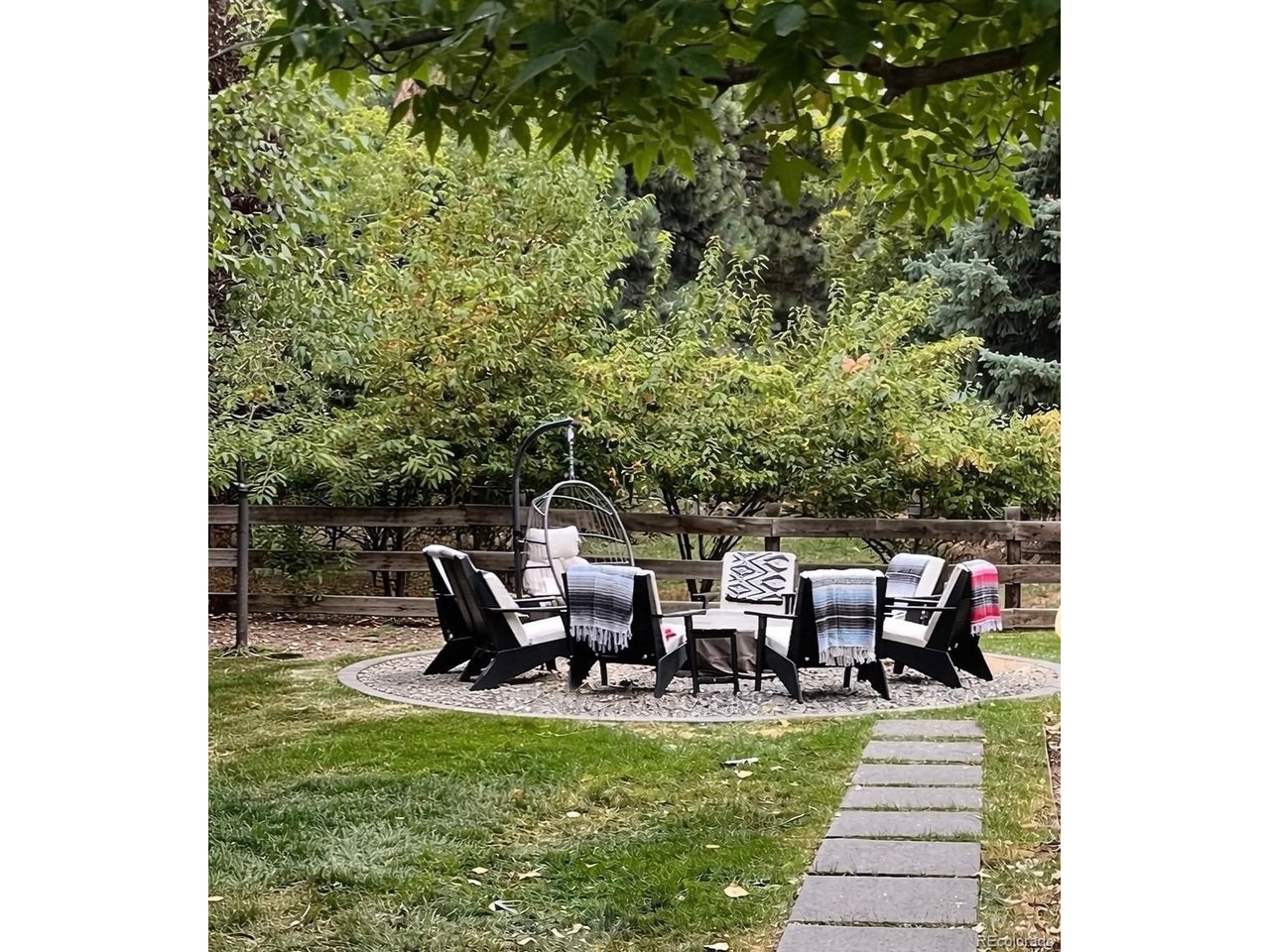 37 Elk Ln