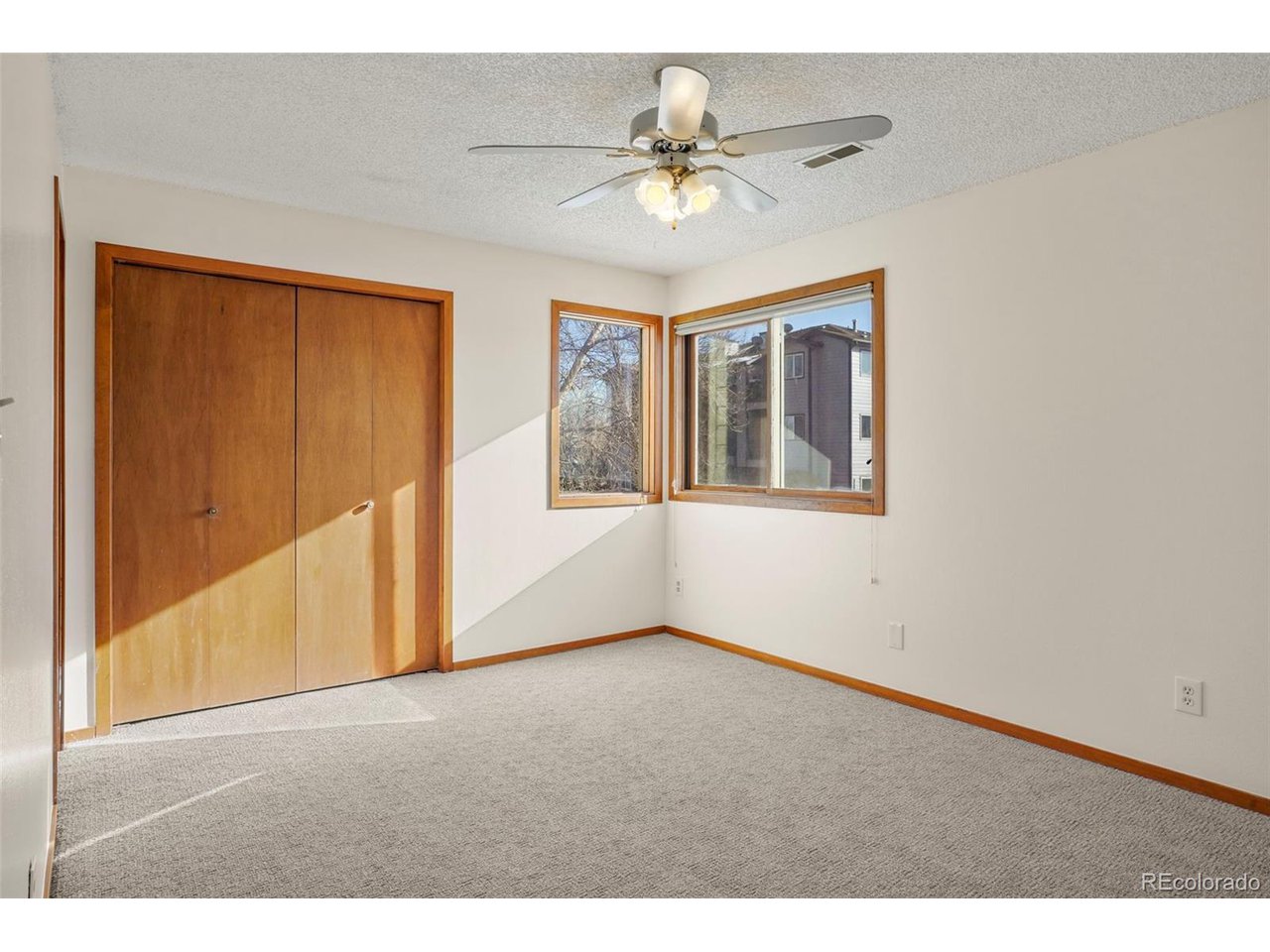 50 19th Ave 3-29