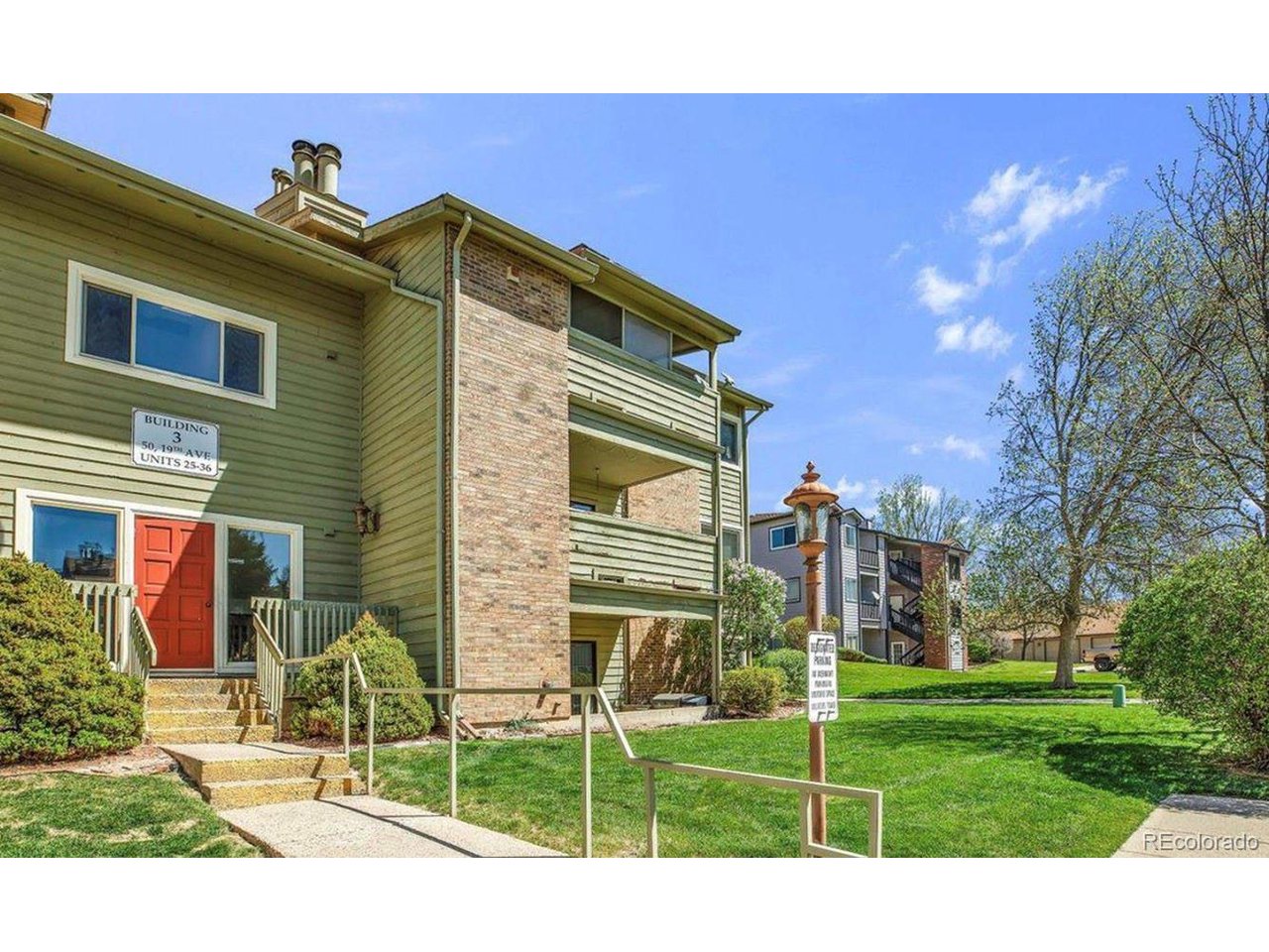 50 19th Ave 3-29