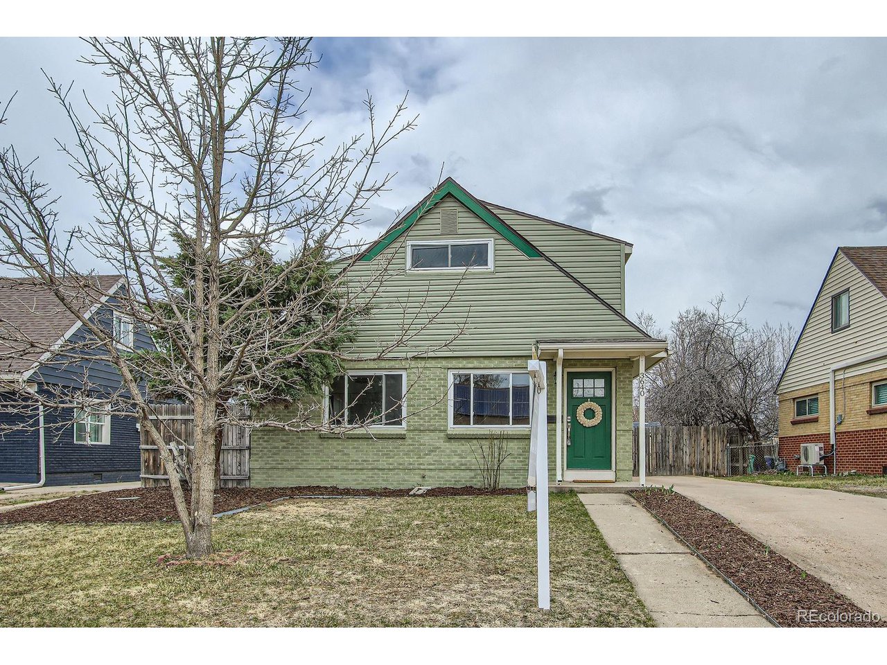 3640 Elm St
