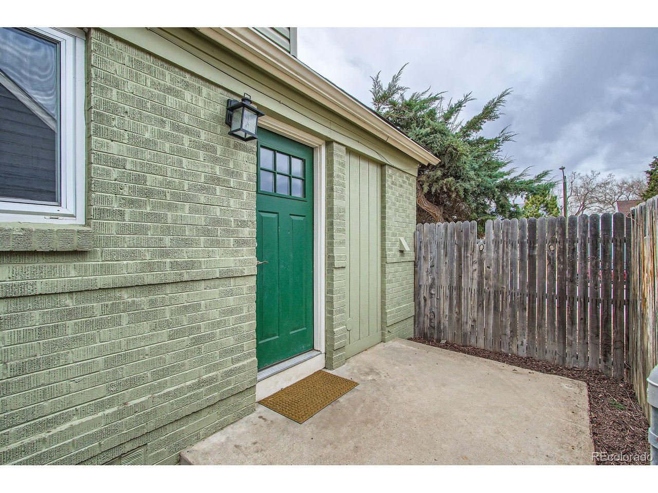 3640 Elm St
