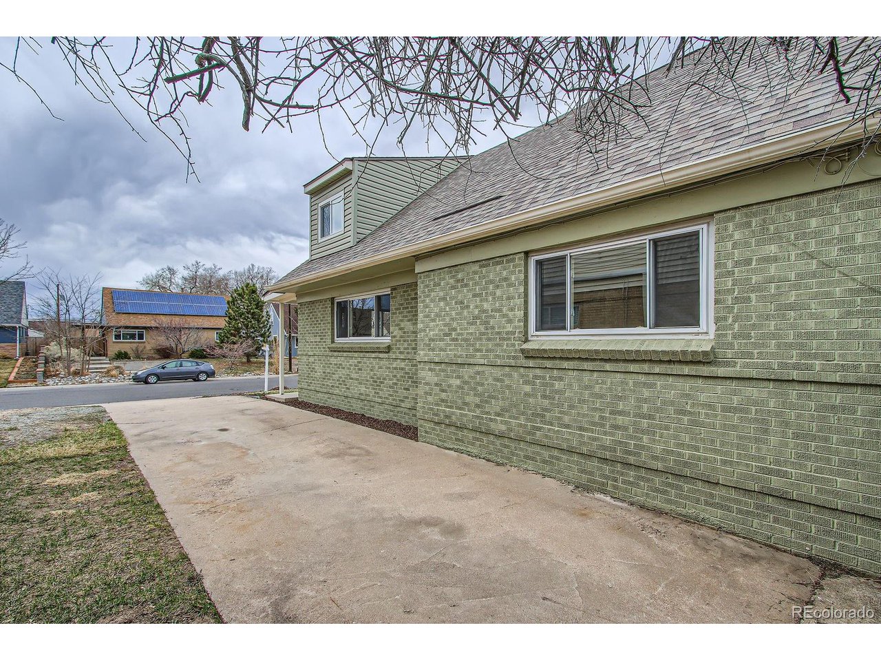 3640 Elm St