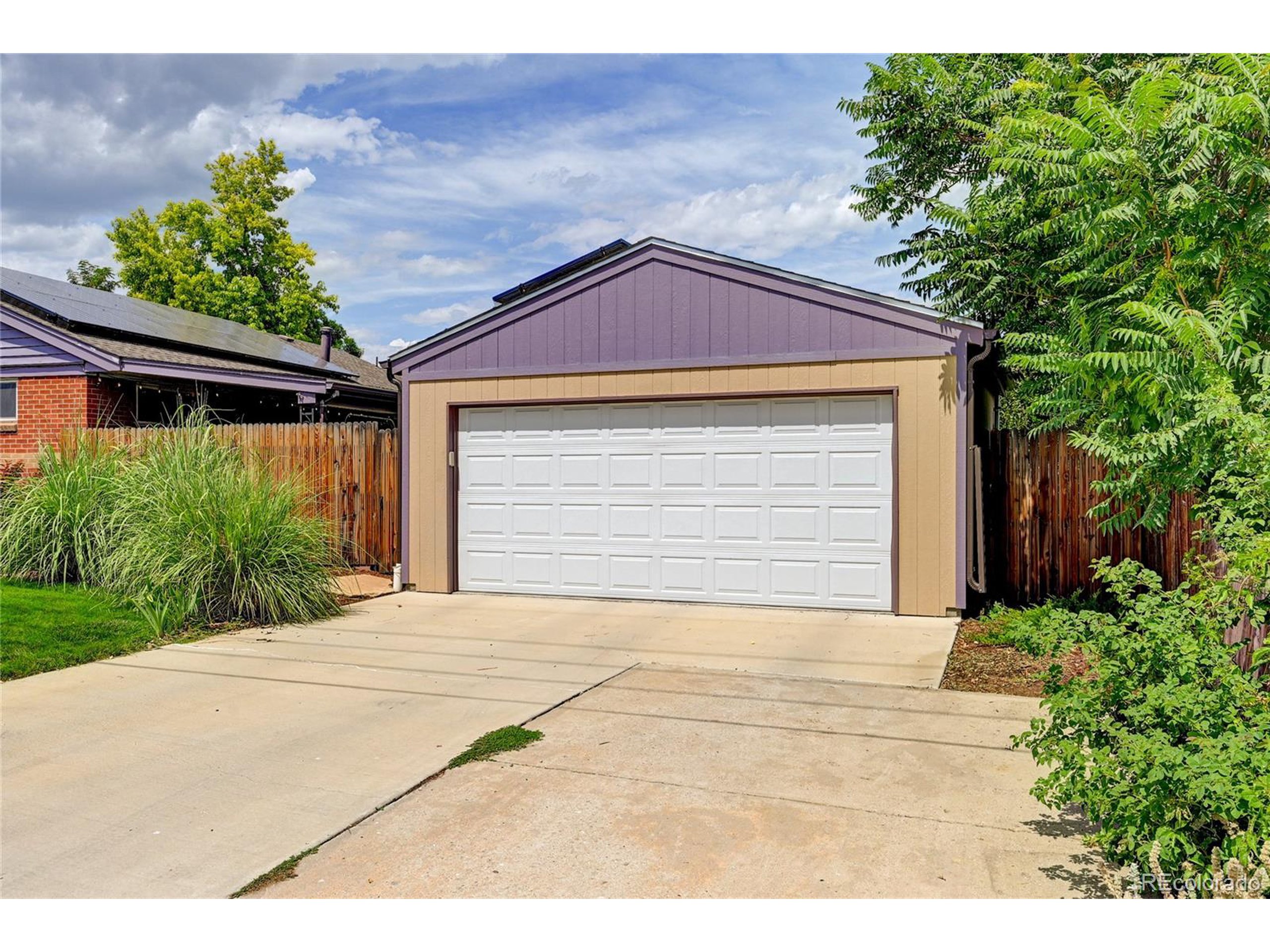 6800 Morrison Dr