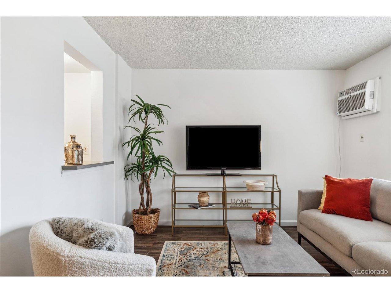 3550 S Harlan St 327