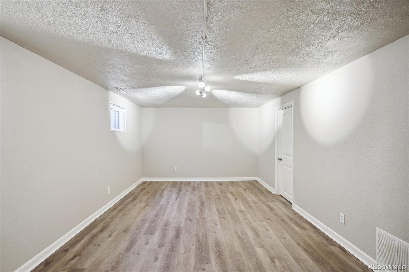 5255 Villa Circle