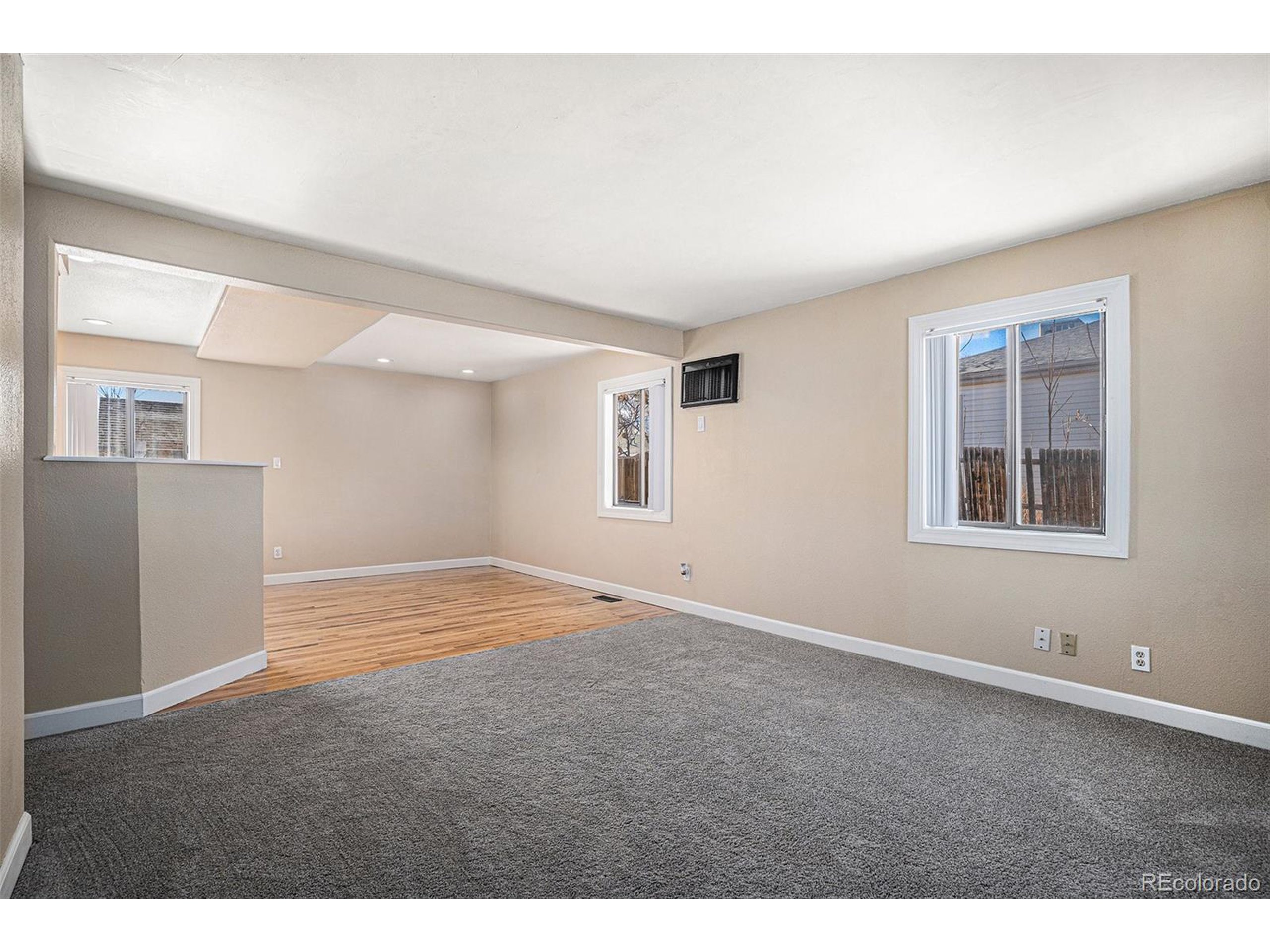1940 E 95th Ave
