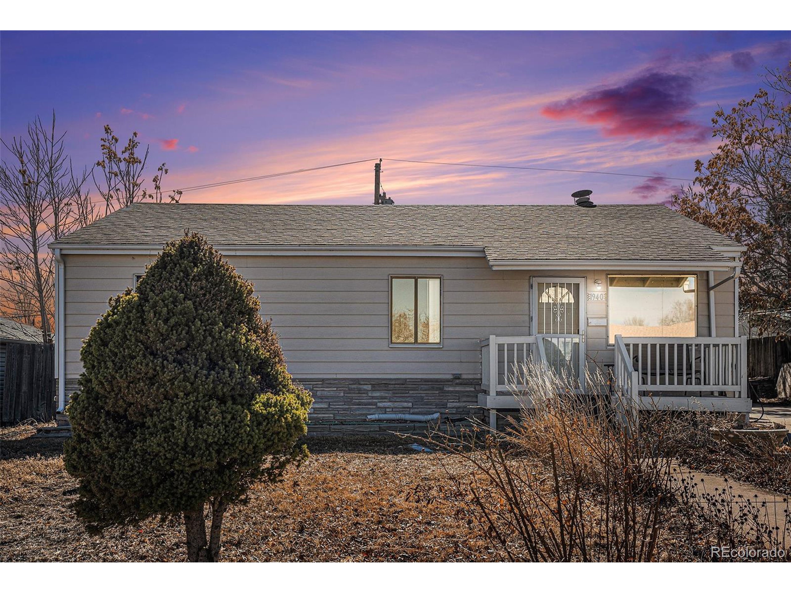1940 E 95th Ave