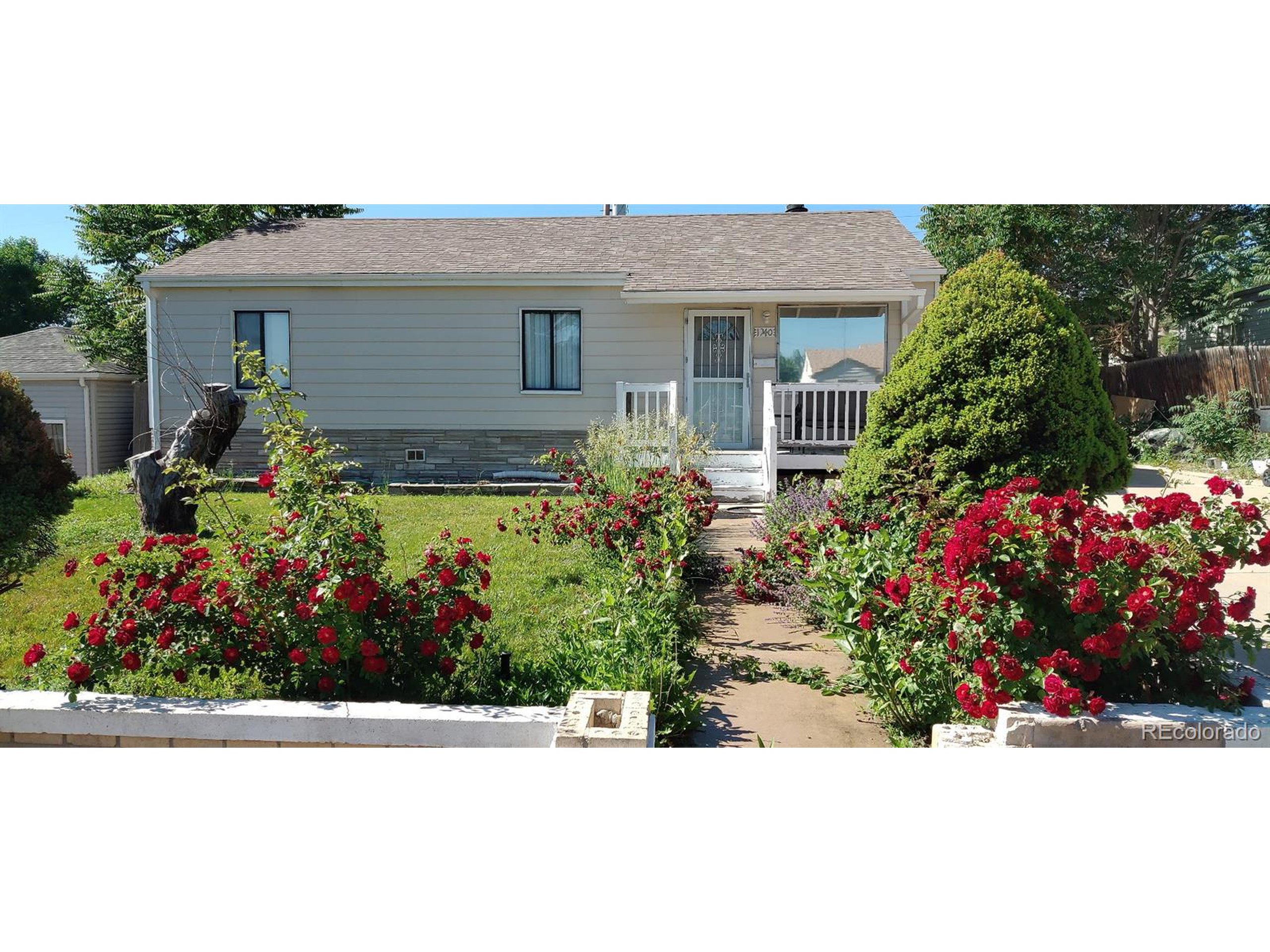 1940 E 95th Ave