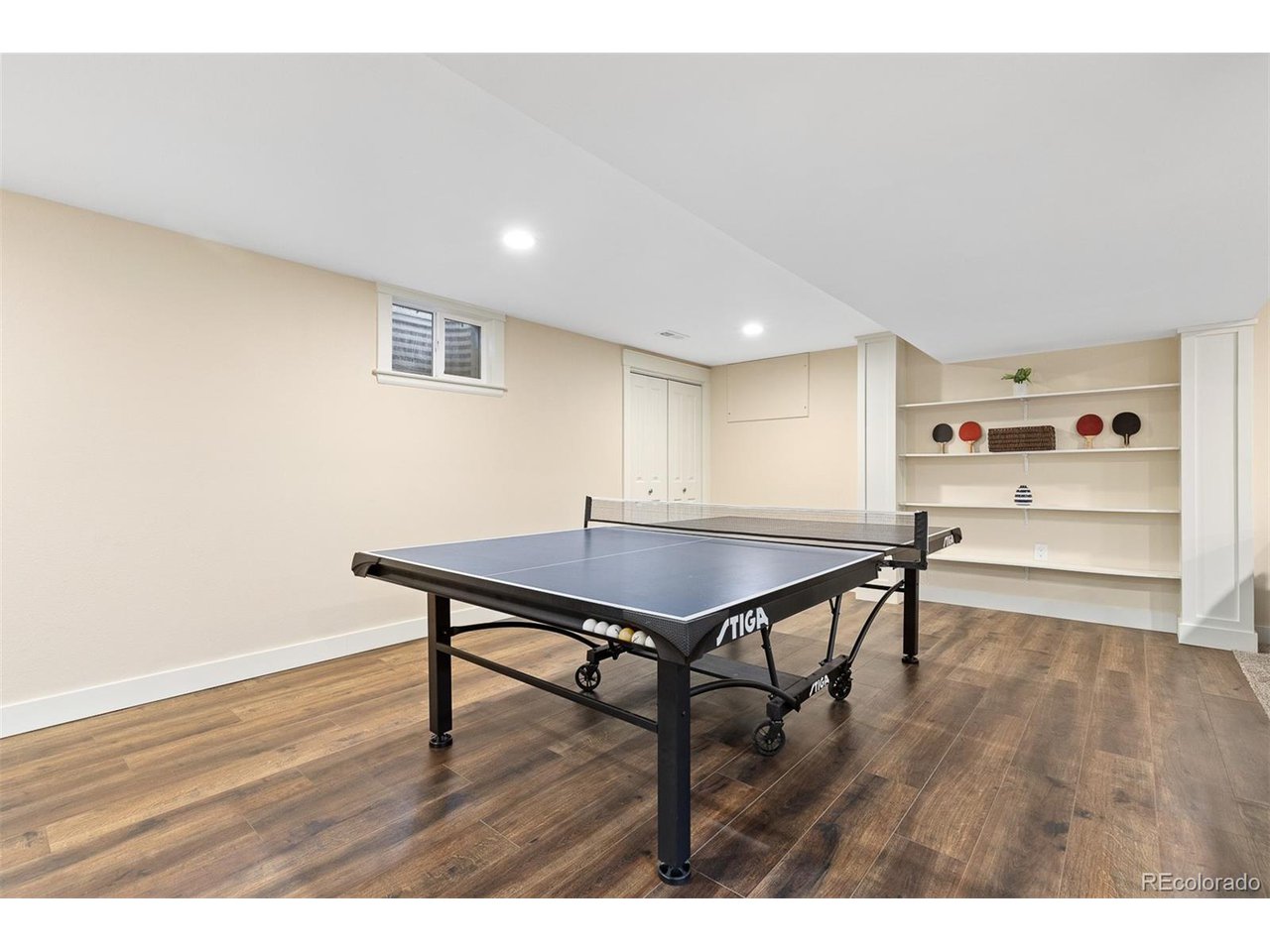 452 Deframe Ct