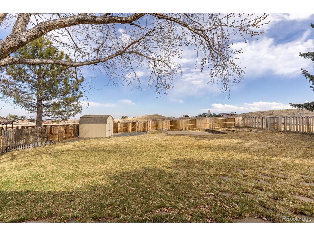 452 Deframe Ct