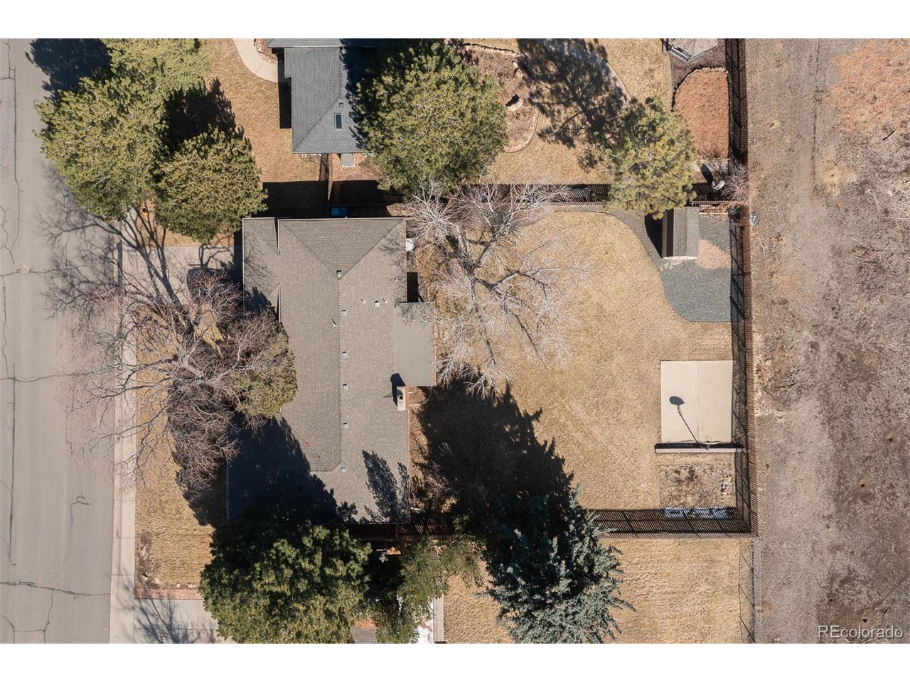 452 Deframe Ct