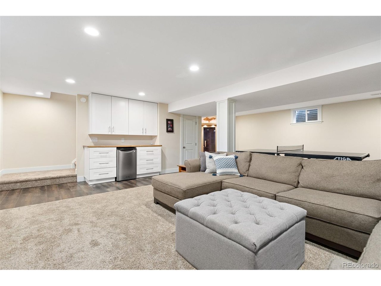 452 Deframe Ct