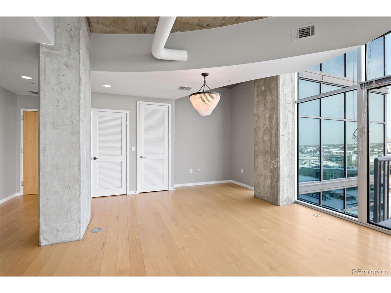 1700 Bassett St 1105