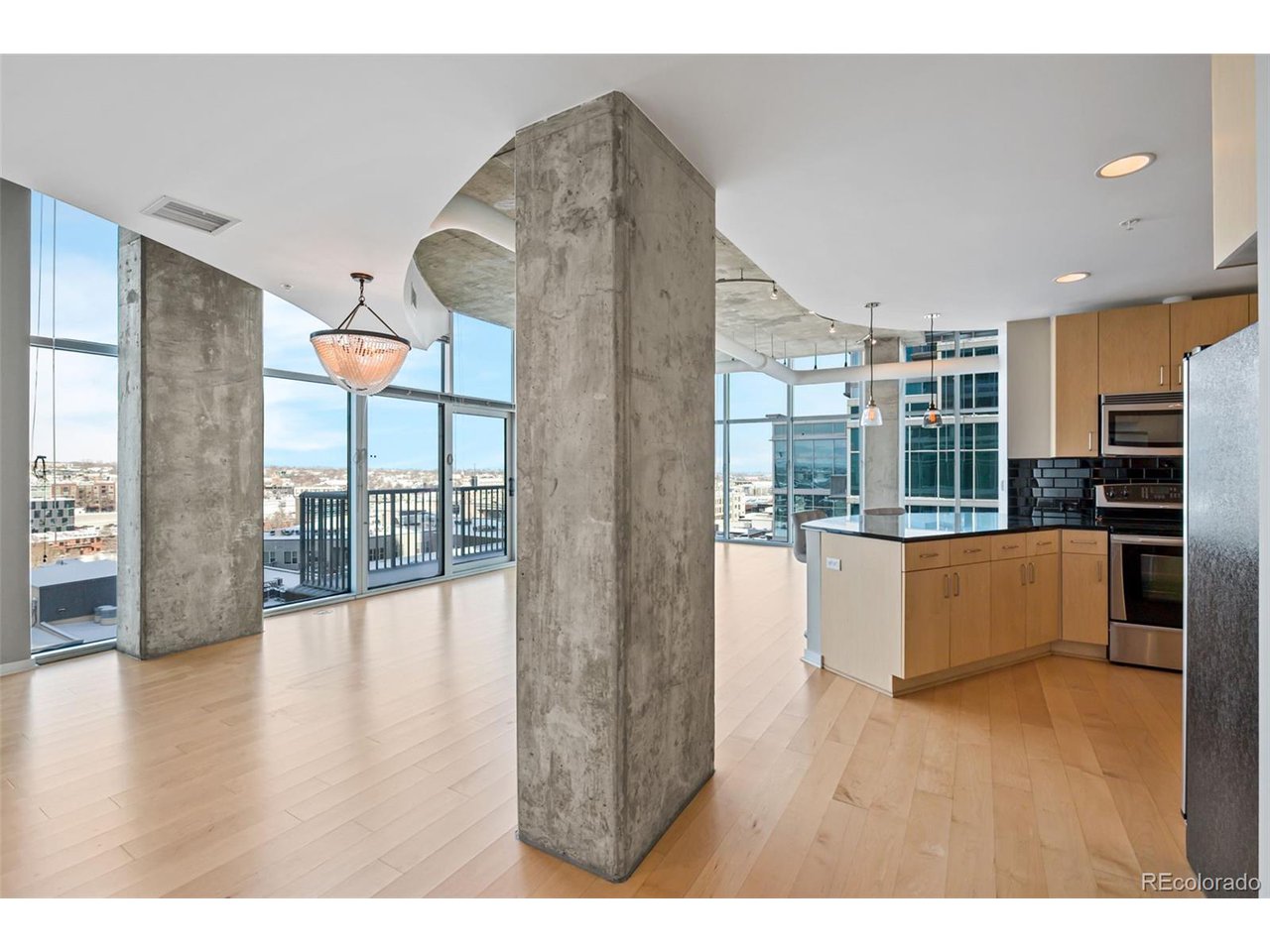 1700 Bassett St 1105