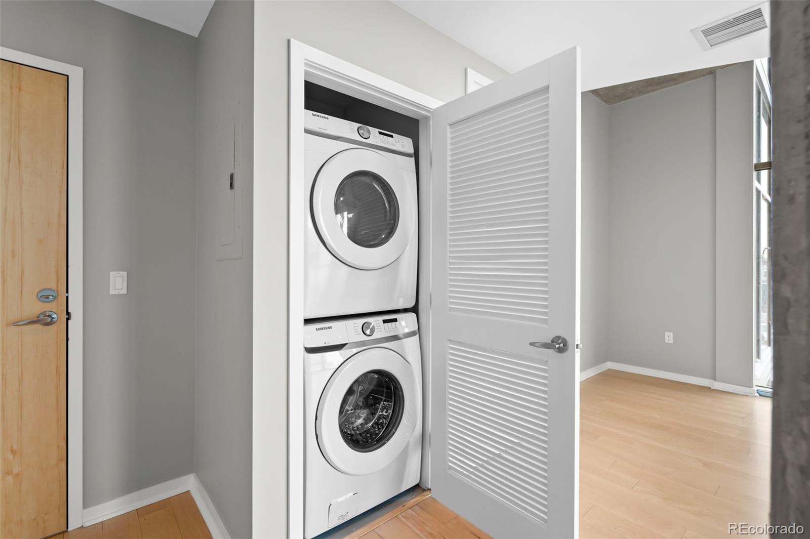 1700 Bassett Street Unit: 1105