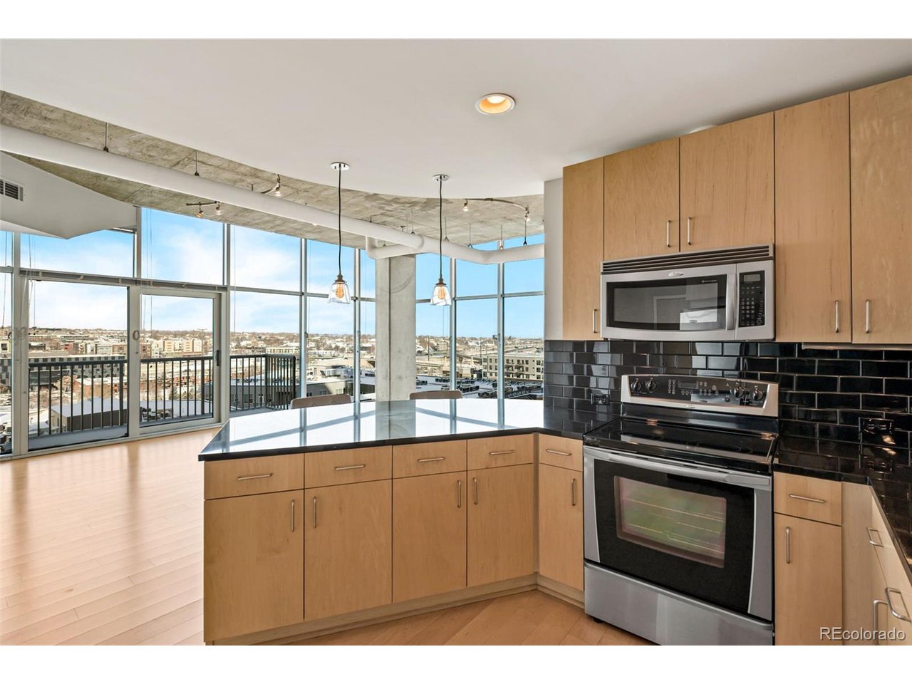 1700 Bassett St 1105