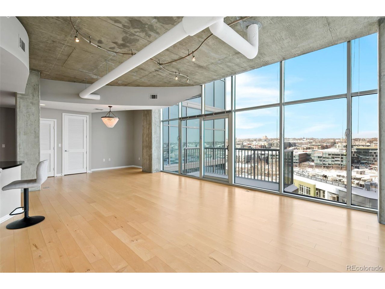 1700 Bassett St 1105