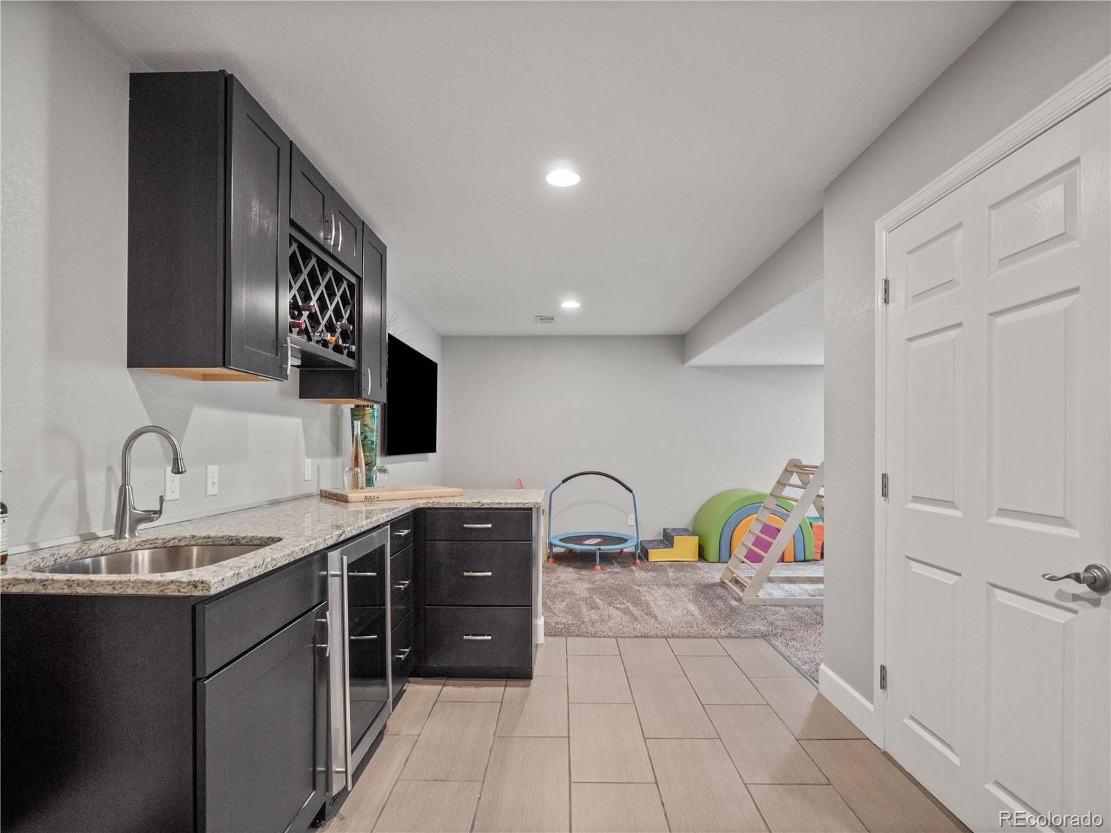 10533 Cross Country Lane