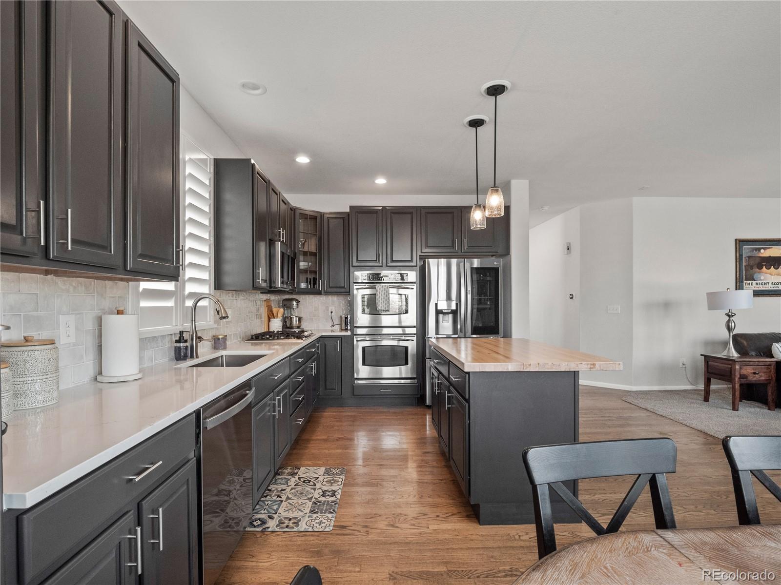 10533 Cross Country Lane