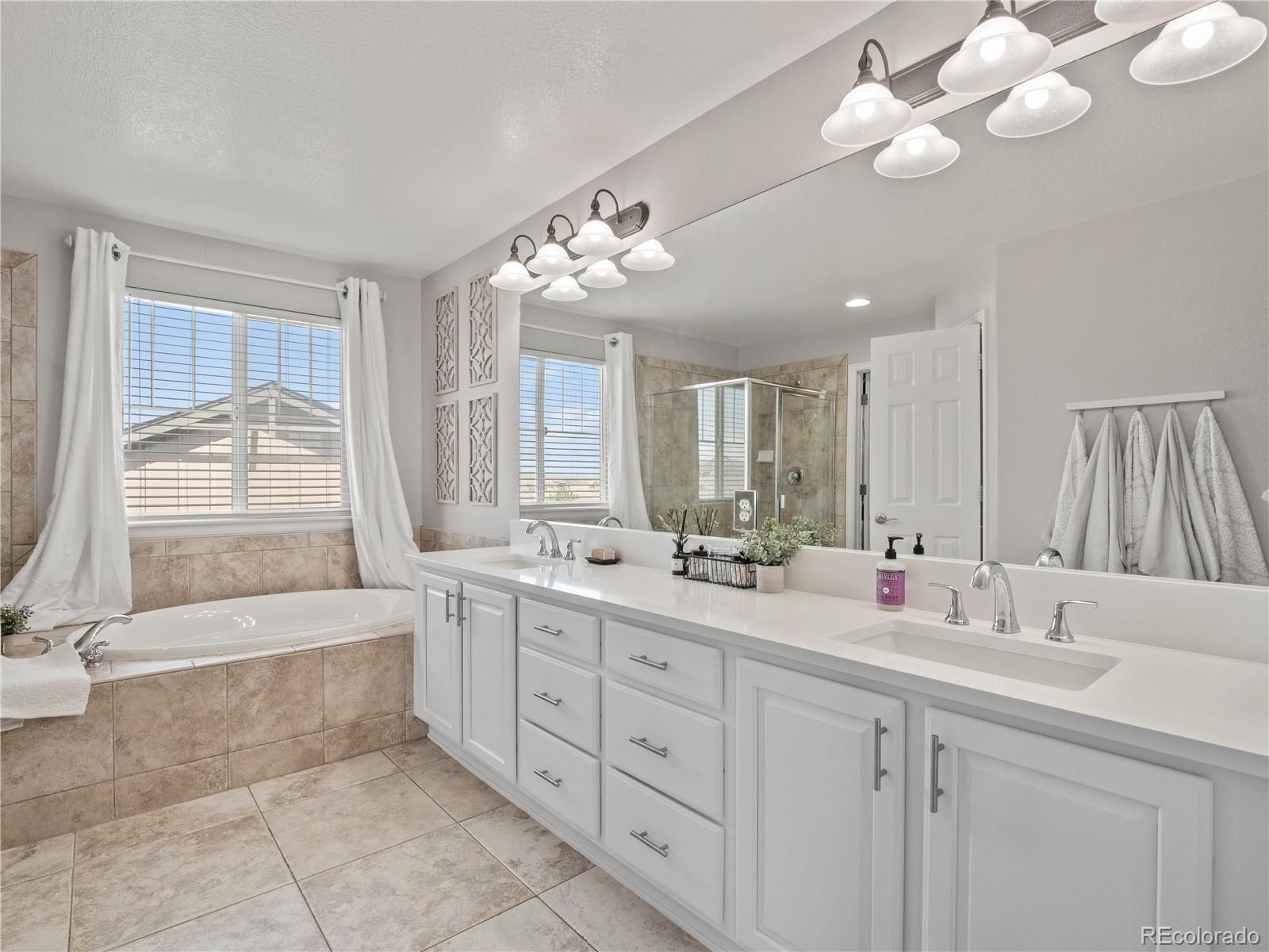 10533 Cross Country Lane