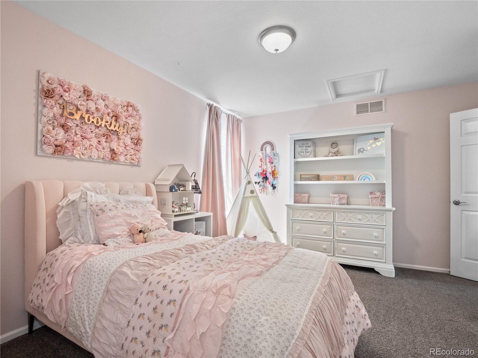 10533 Cross Country Lane