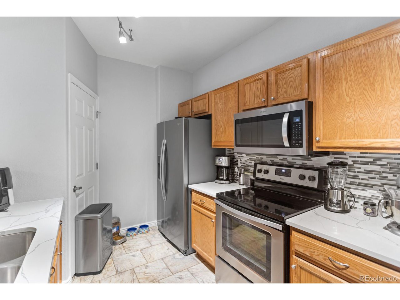 5255 Memphis St 803