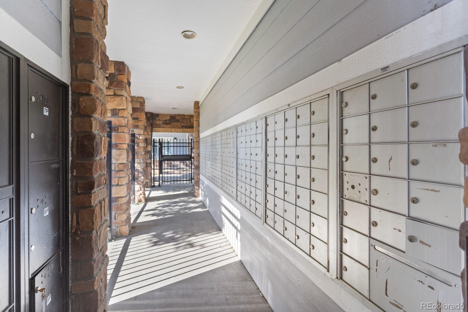5255 Memphis Street Unit: 803