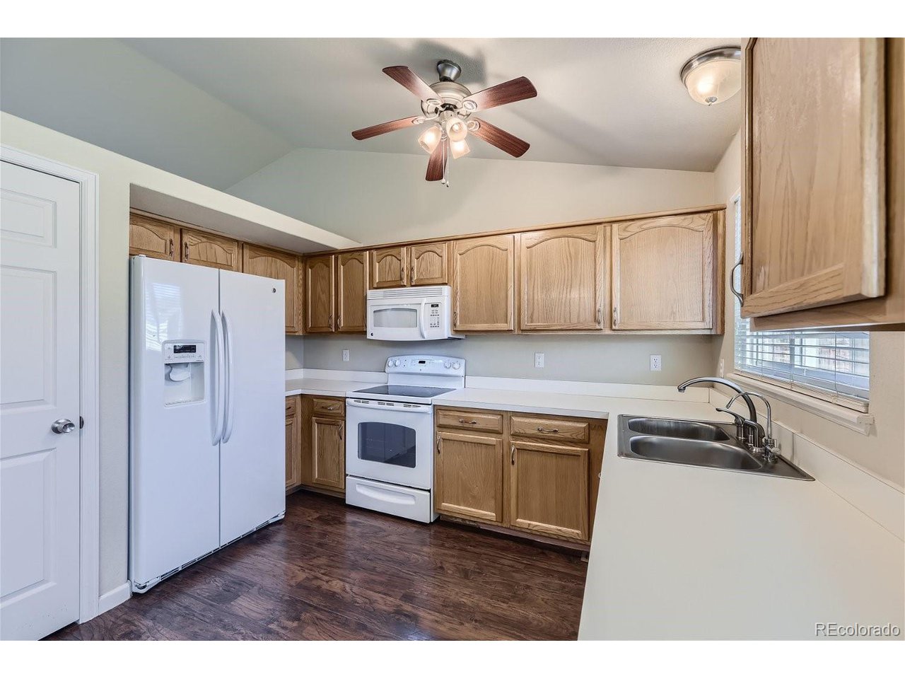 19648 Glendale Ln