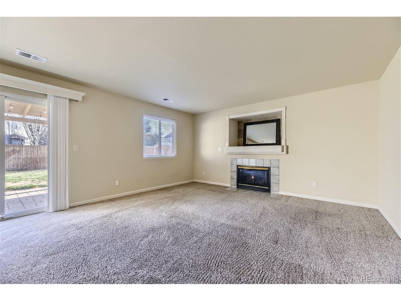 19648 Glendale Ln