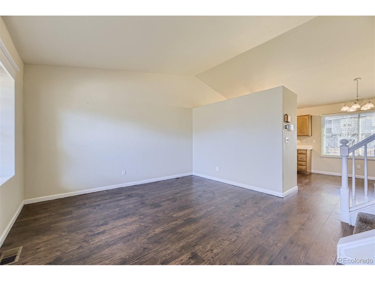19648 Glendale Ln