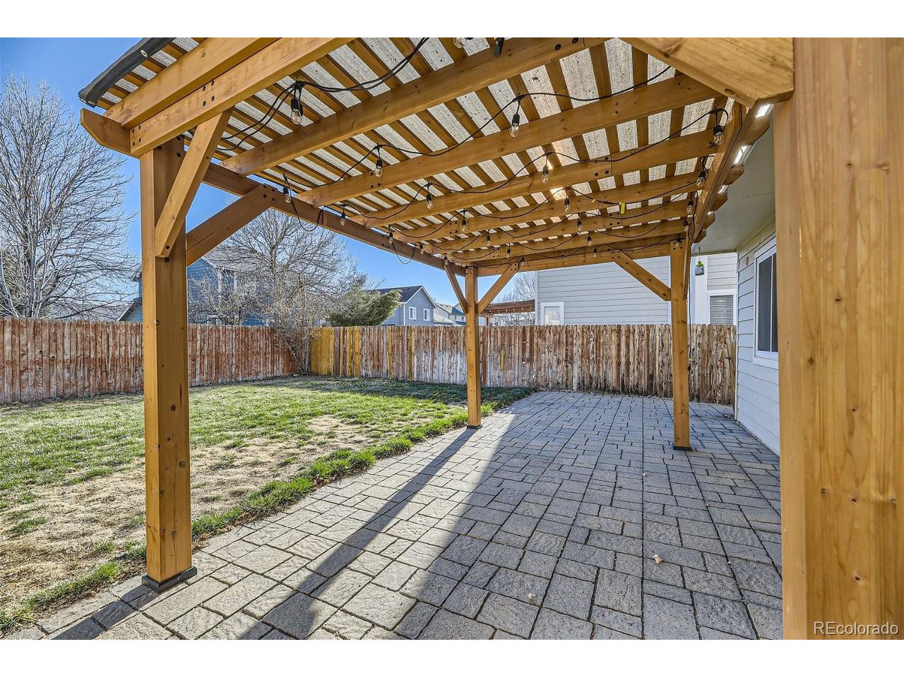 19648 Glendale Ln