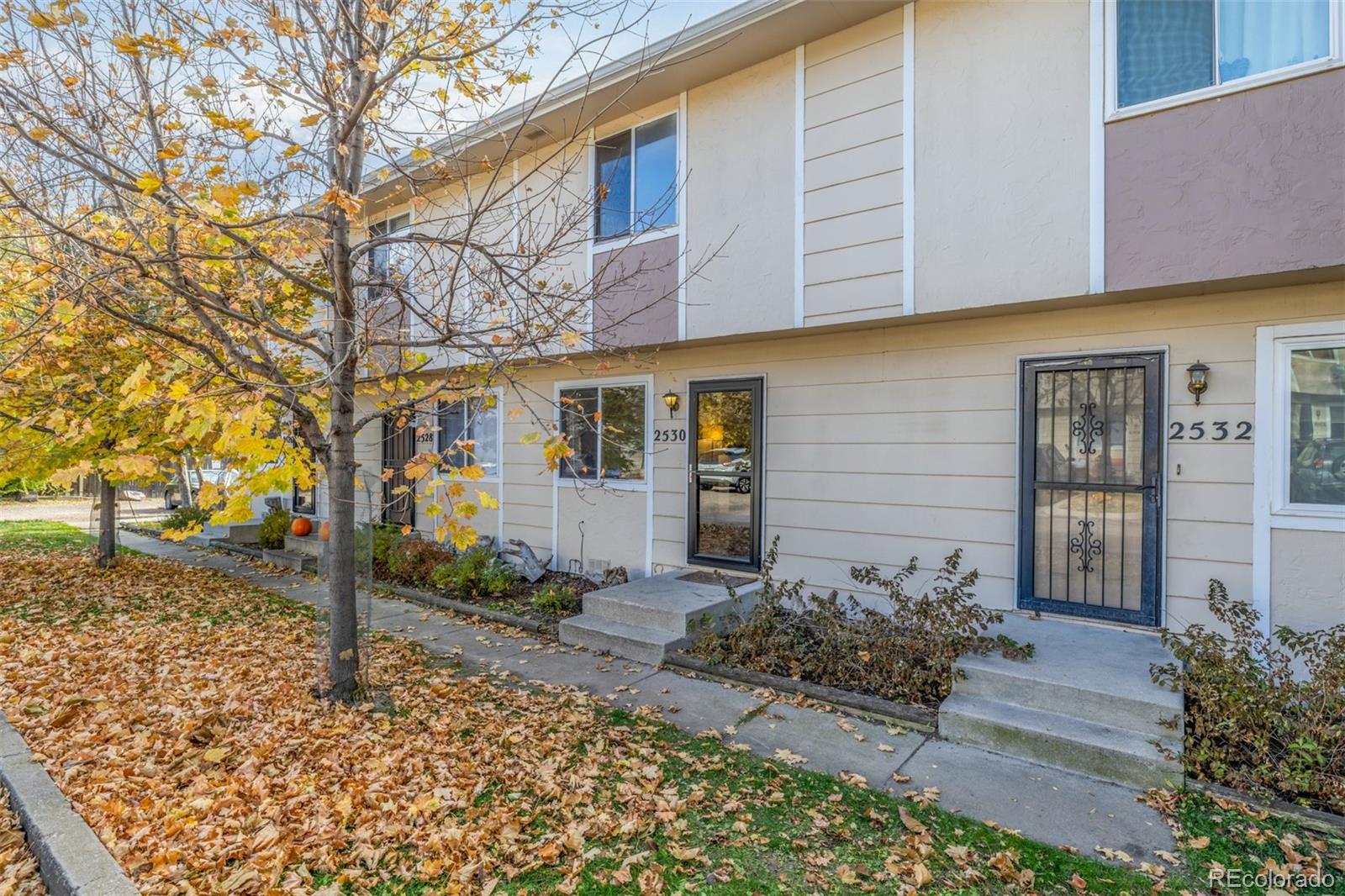 2530 Knob Hill Court