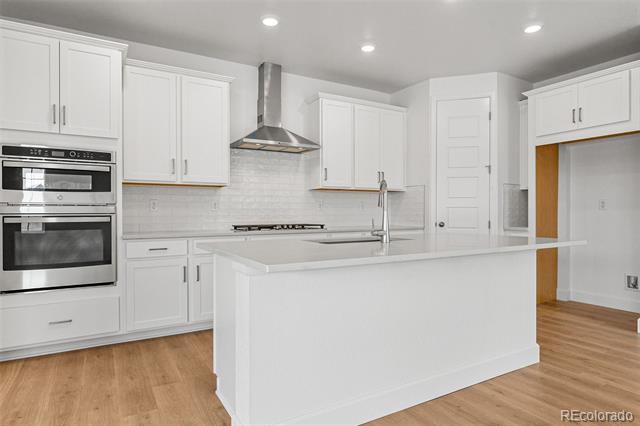 16975 W 92nd Loop