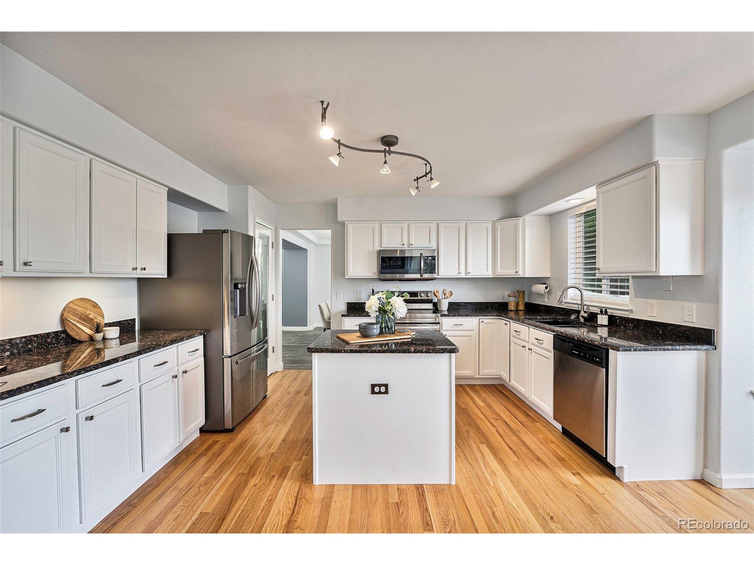 6426 S Urban Ct