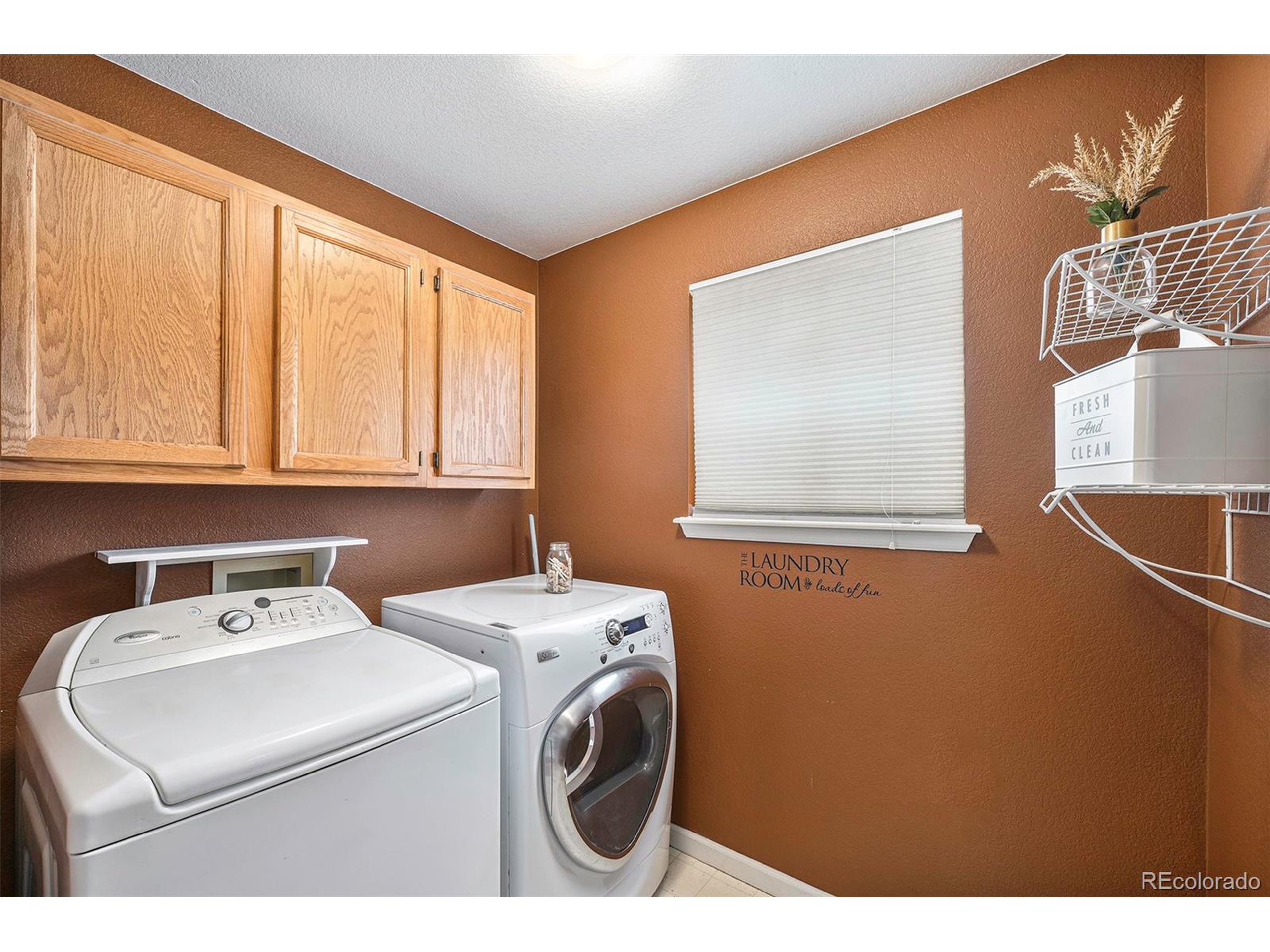 6426 S Urban Ct