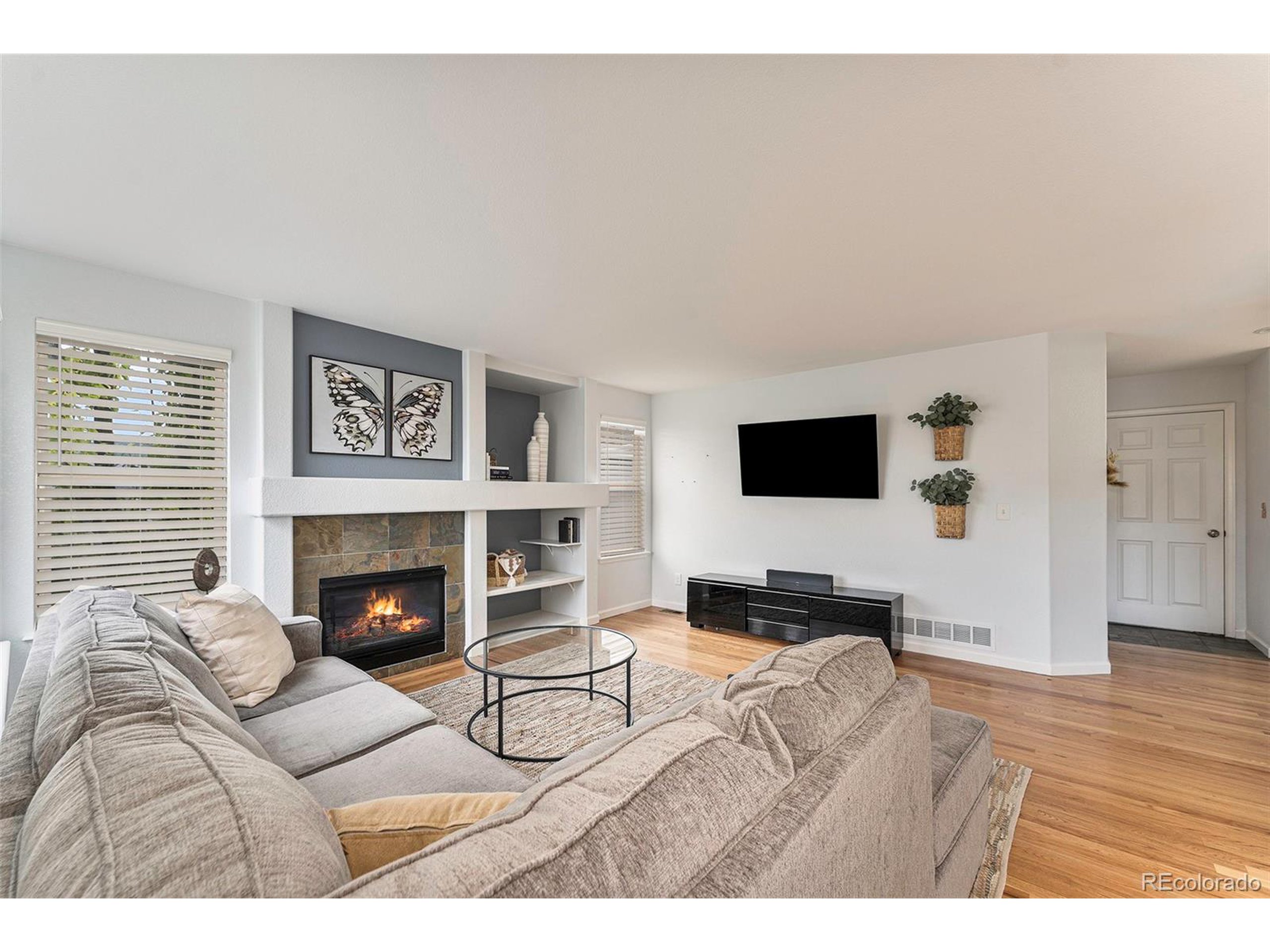6426 S Urban Ct
