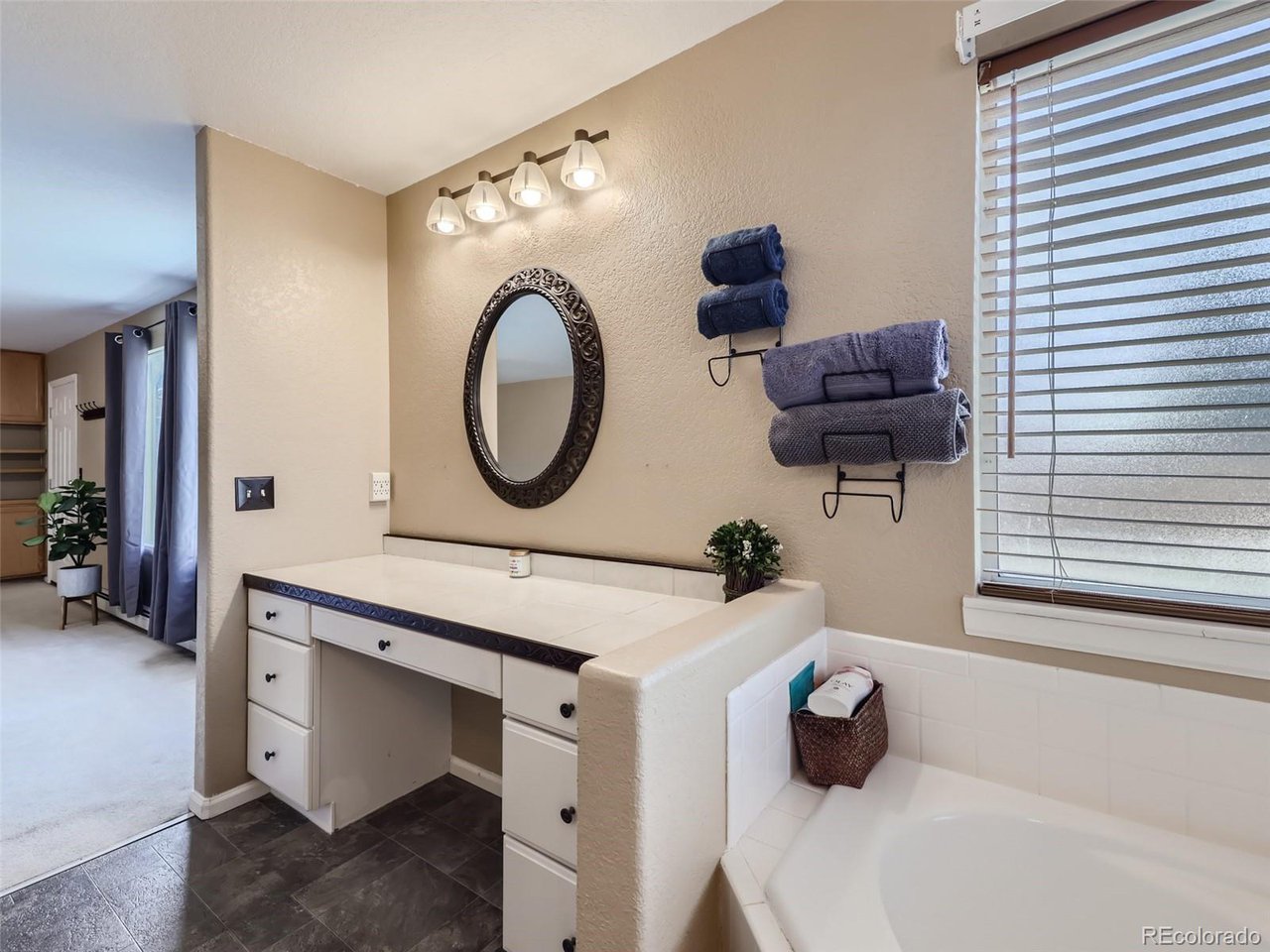 10637 Kipling Way